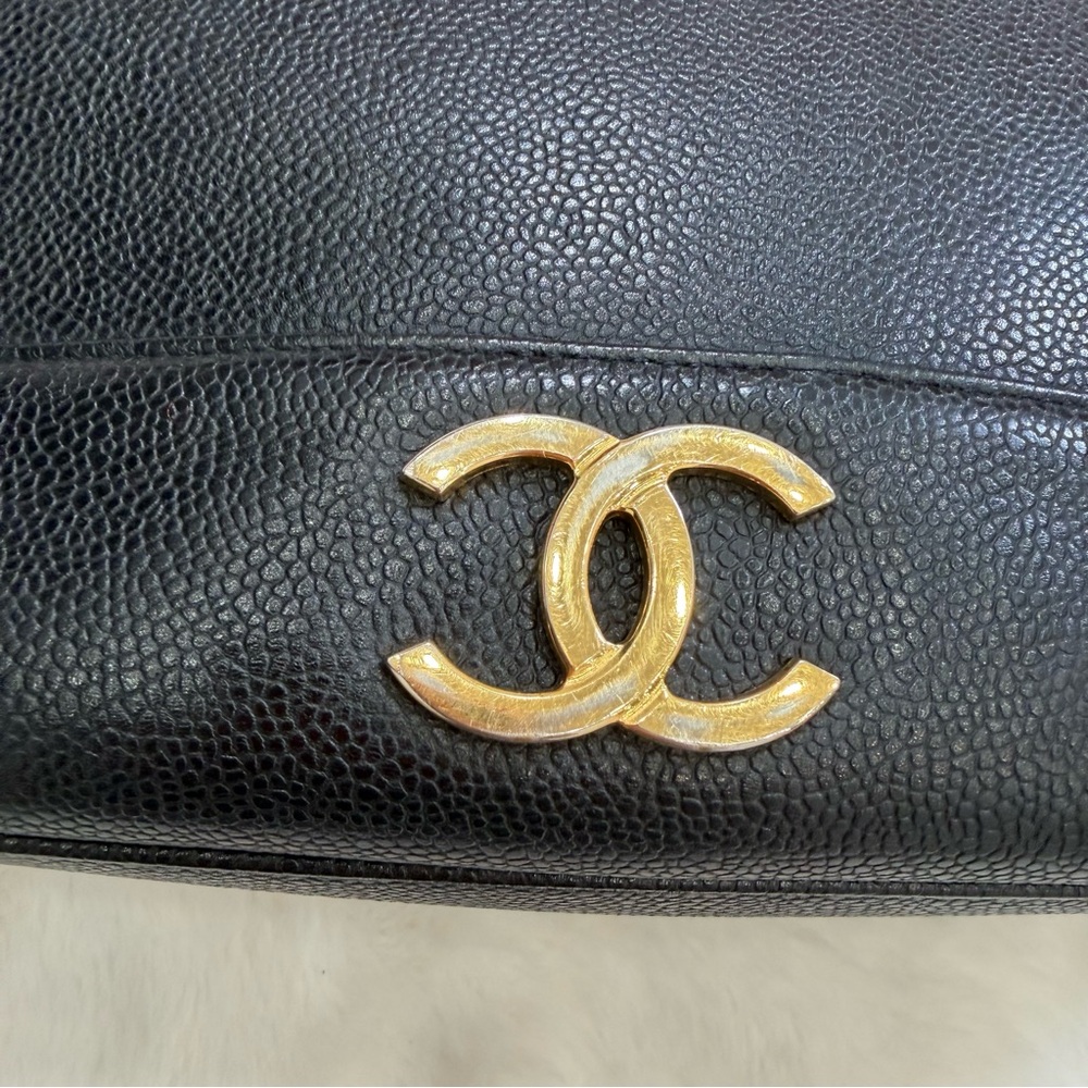 CHANEL Black Caviar Leather Triple CC Shoulder Bag - Picture 3 of 12